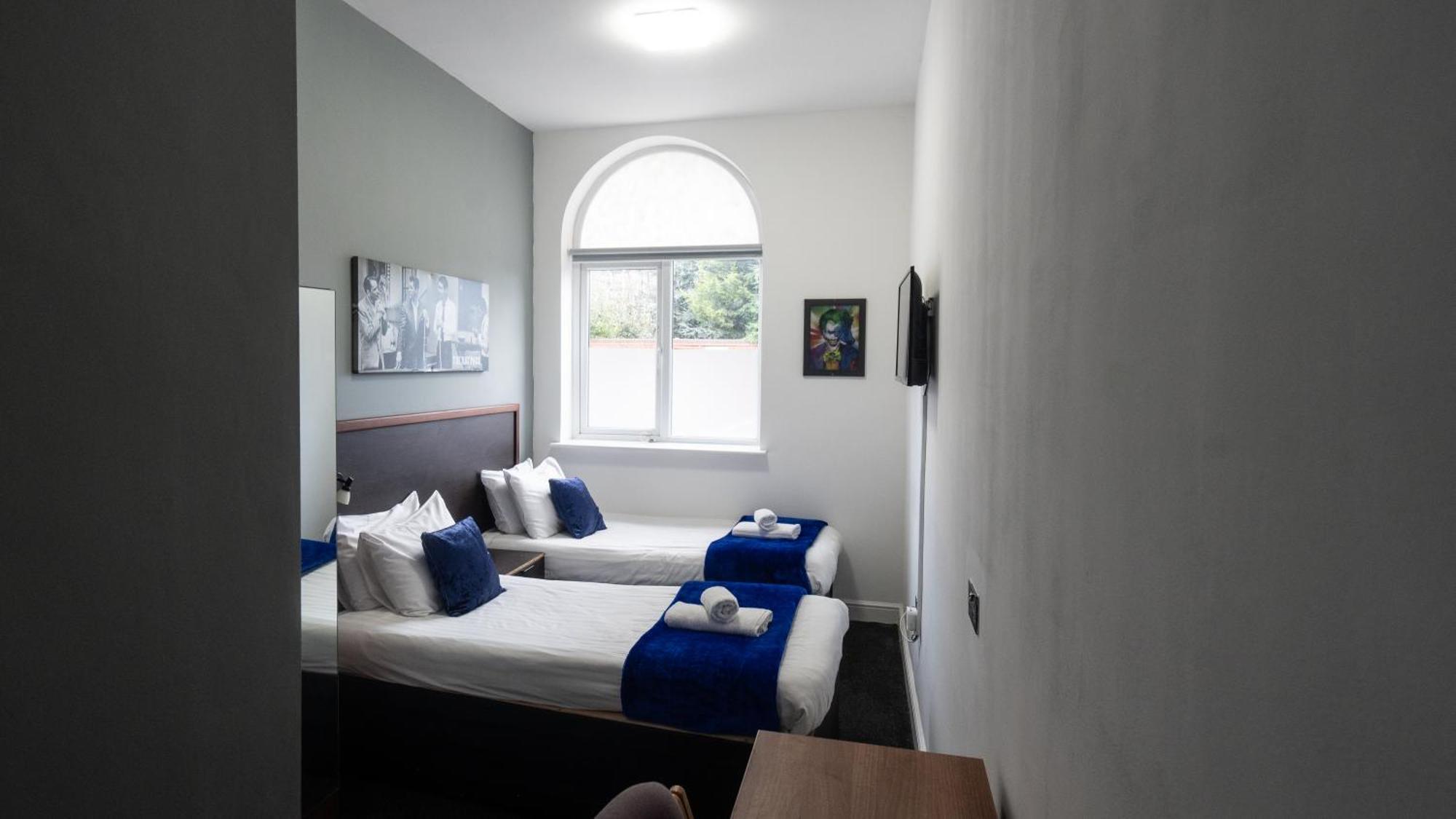 Imperial Salford Hotel Екстер'єр фото