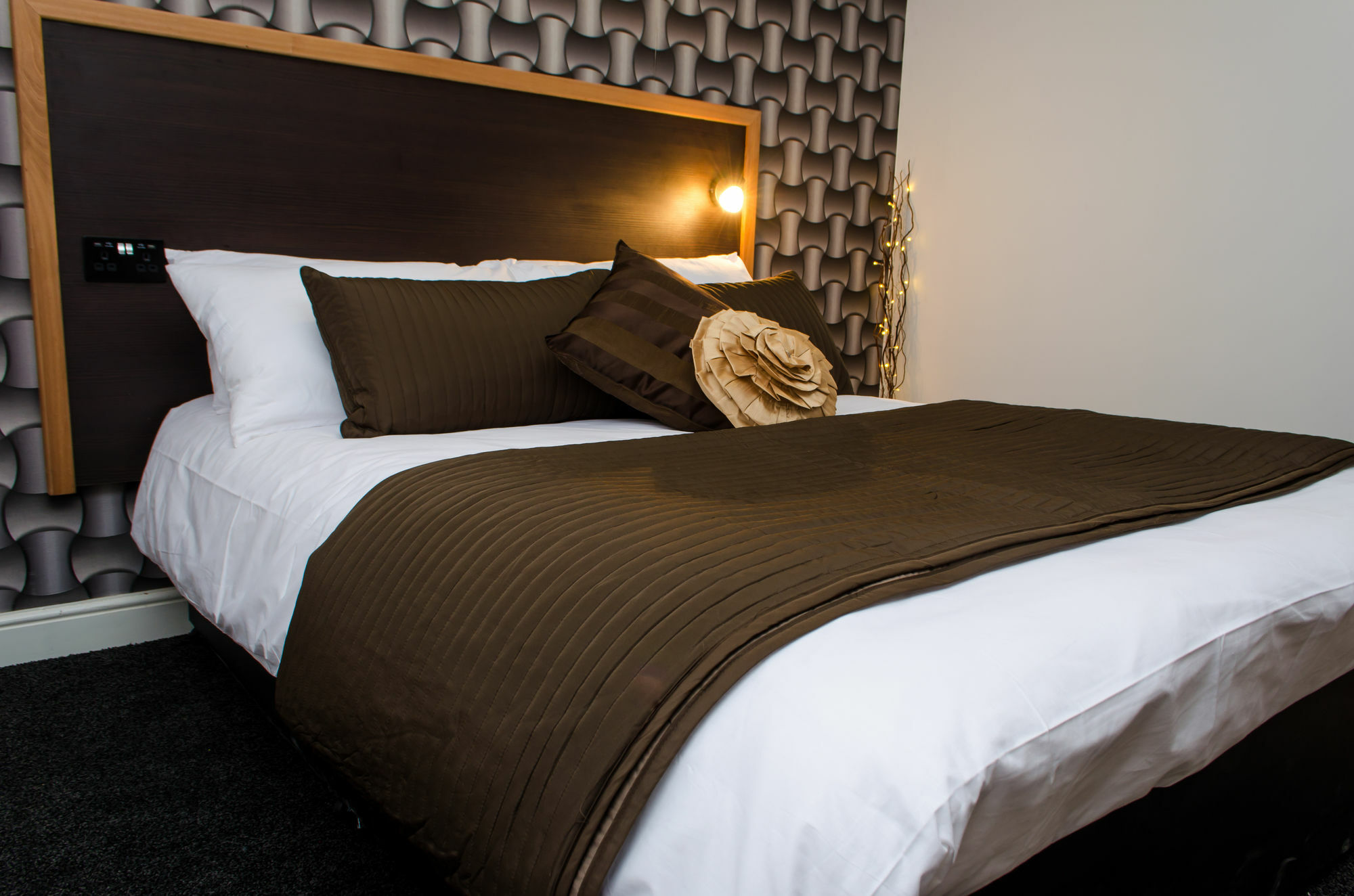 Imperial Salford Hotel Екстер'єр фото