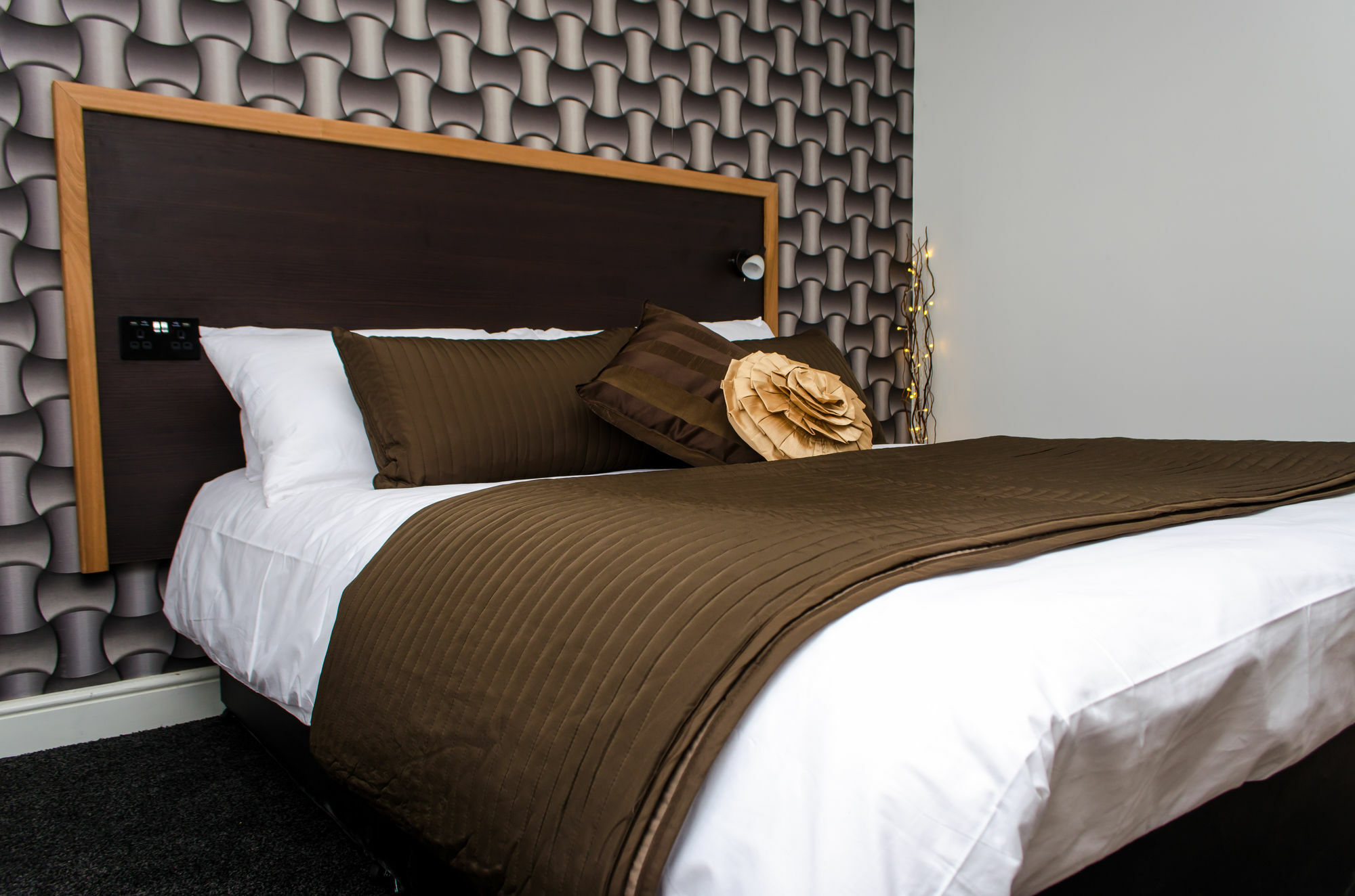 Imperial Salford Hotel Екстер'єр фото