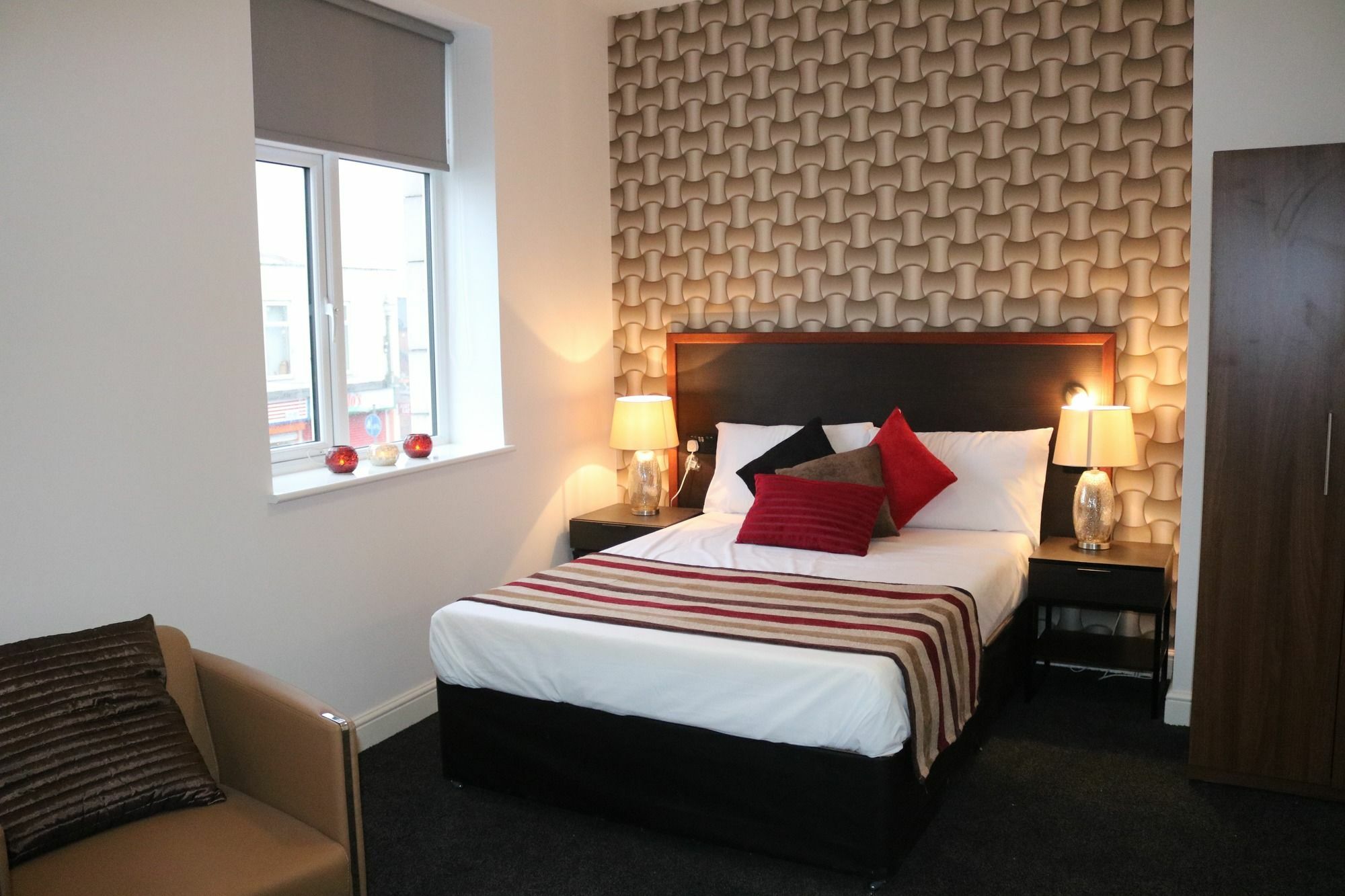 Imperial Salford Hotel Екстер'єр фото