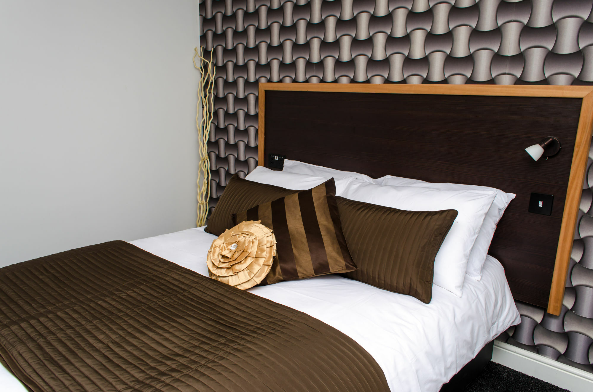 Imperial Salford Hotel Екстер'єр фото